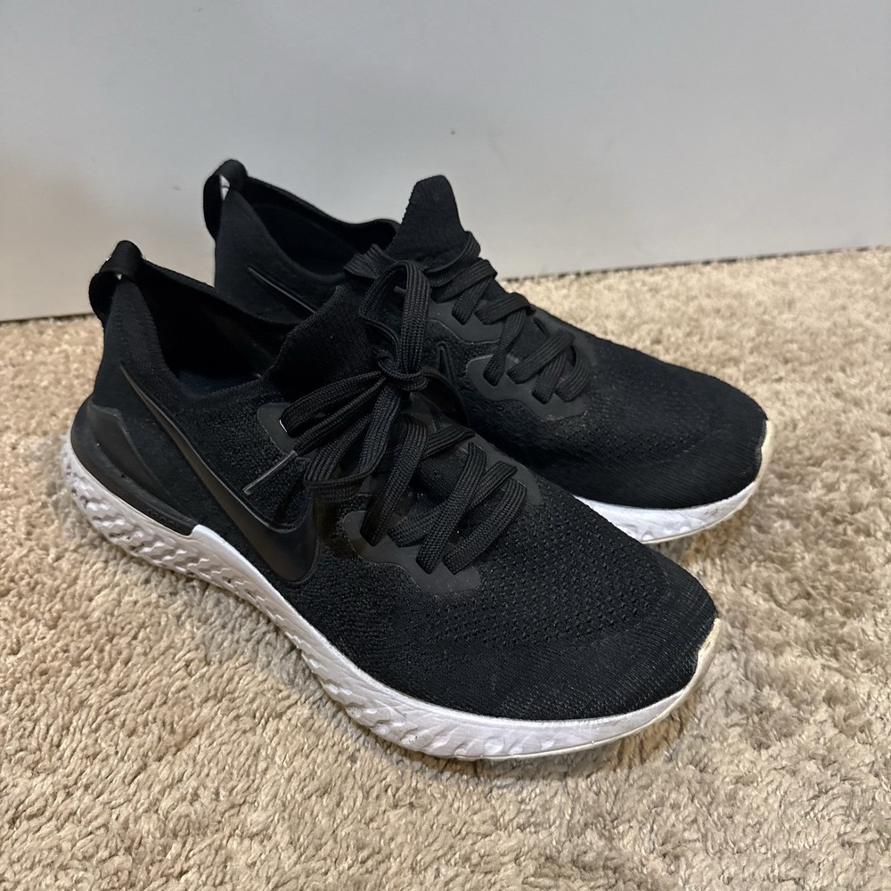 Nike Epic React Flyknit 2 Womens Size 9.5 Black Running Shoes BQ8927-001 - Picture 6 of 14